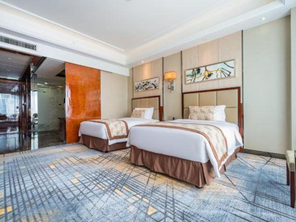 Eurasia Convention International Hotel Vuhan Kültér fotó